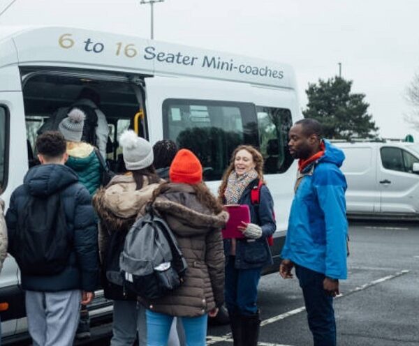 Why Mini Bus Hire is Ideal for Sightseeing Tours